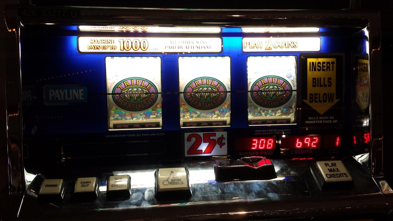 Full game lobby on ezph showing all available casino-style game categories